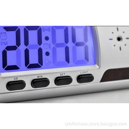 Surveillance Spy Camera Clock, 130mA/3.7V Power Consumption